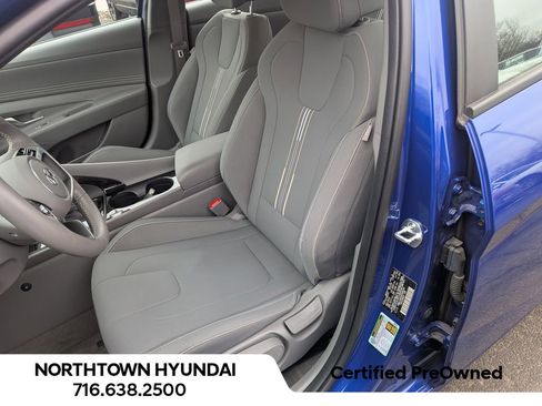 Certified 2023 Hyundai Elantra SEL w/ Convenience Package image 11