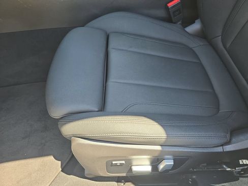 Used 2021 BMW 330e w/ Driving Assistance Package RWD image 31