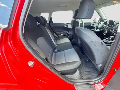 Used 2021 Kia Soul LX FWD image 21