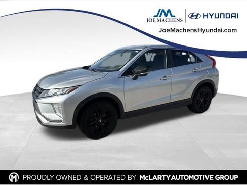Used 2018 Mitsubishi Eclipse Cross LE AWD/4WD image 2