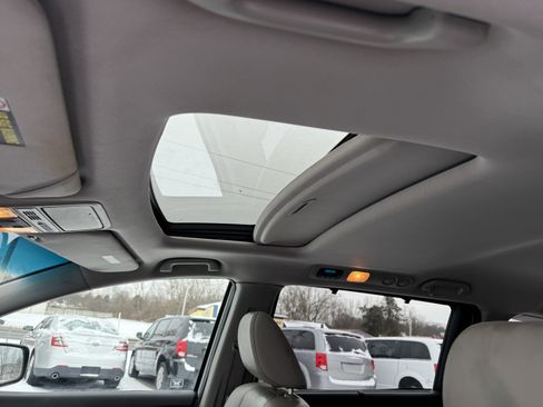 Used 2011 Honda Odyssey EX-L image 34