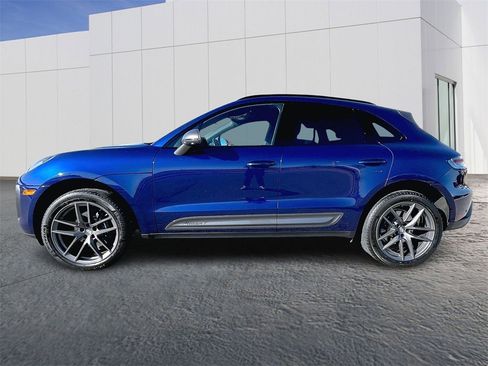 Used 2024 Porsche Macan Turbo image 2