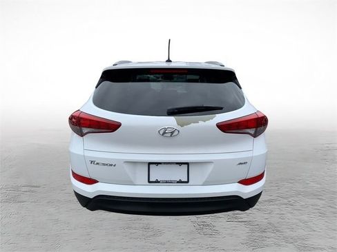 Used 2017 Hyundai Tucson SE image 4