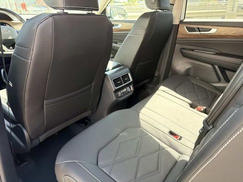 New 2026 Volkswagen Atlas SE AWD/4WD image 10