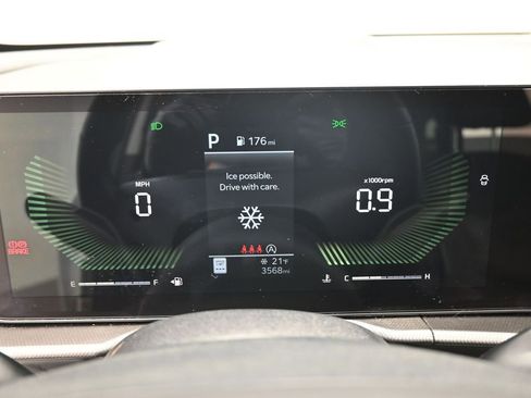 Used 2026 Kia Sportage LX image 14