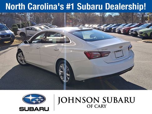 Used 2022 Chevrolet Malibu LT image 23