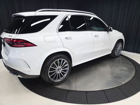 Used 2024 Mercedes-Benz GLE 350 4MATIC image 18
