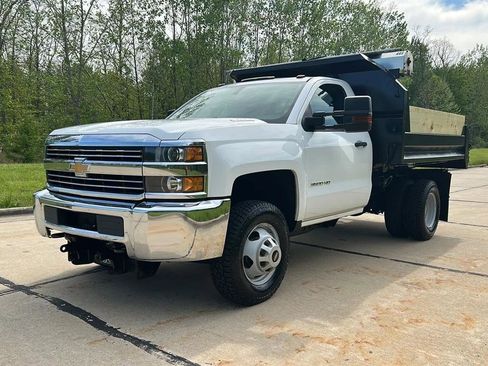Used 2015 Chevrolet Silverado 3500 W/T w/ WT Convenience Package AWD/4WD image 15