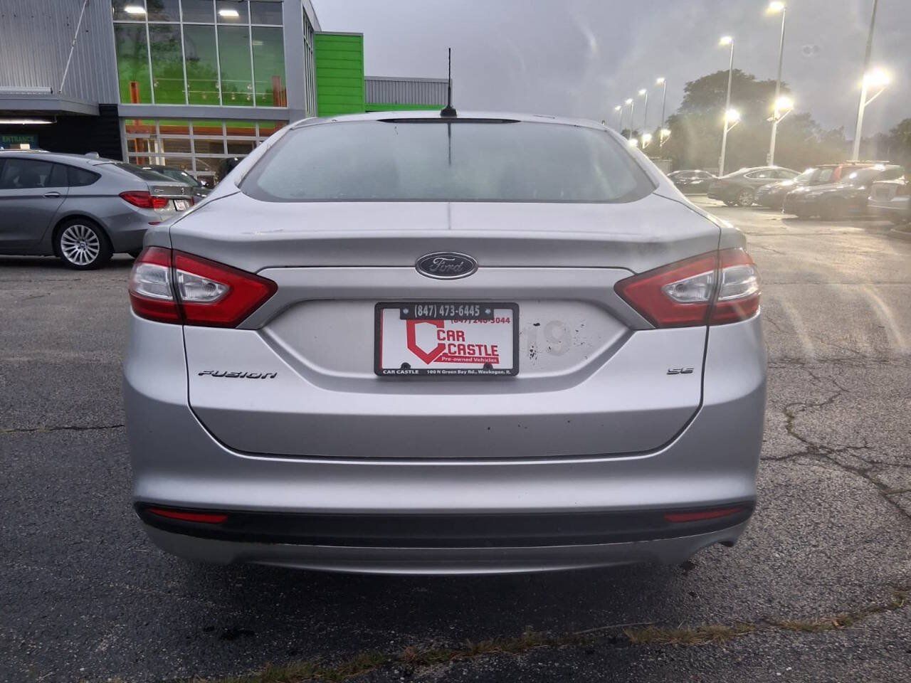 Used 2013 Ford Fusion SE FWD image 8