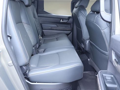 Certified 2025 Toyota Tacoma Limited AWD/4WD image 20