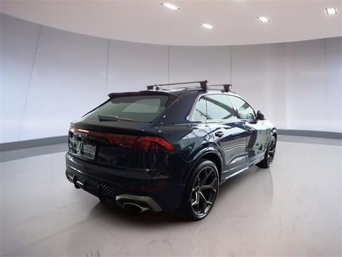 Used 2025 Audi RS Q8 performance image 6