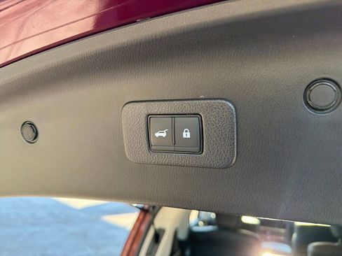 Certified 2024 Nissan Armada Platinum w/ Captain's Chairs Package image 39