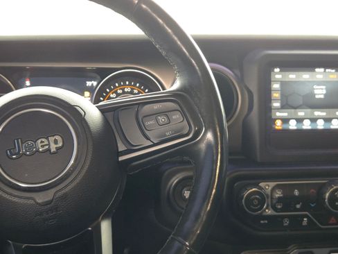 Used 2021 Jeep Wrangler Unlimited Sport AWD/4WD image 20