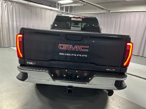 New 2026 GMC Sierra 2500 SLT w/ SLT Premium Package AWD/4WD image 6