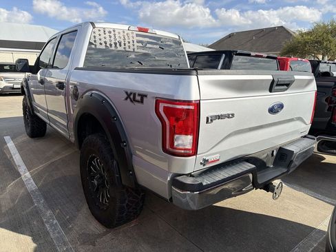 Used 2016 Ford F150 XLT image 4