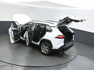 Used 2022 Toyota RAV4 XLE video 2