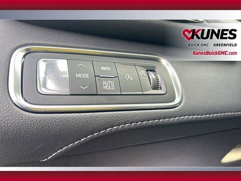 New 2025 Buick Enclave Sport Touring w/ Power Package AWD/4WD image 18
