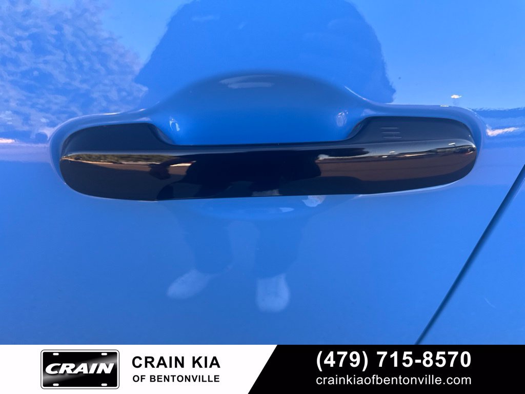 Used 2025 Honda Pilot TrailSport image 9