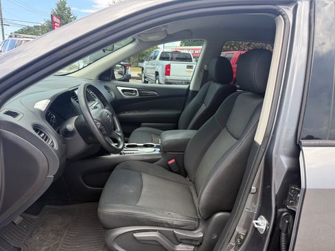 Used 2017 Nissan Pathfinder S FWD image 9