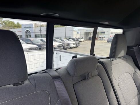 Used 2022 RAM 1500 Big Horn image 38