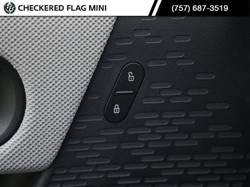 Used 2025 MINI Cooper S image 18