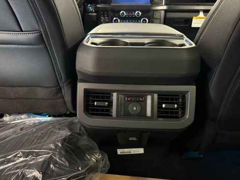 New 2026 Ford F350 Lariat w/ Black Appearance Package image 18