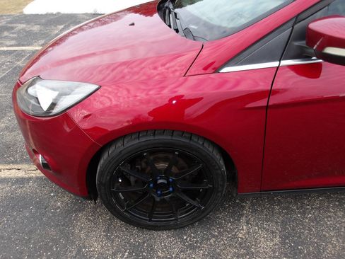 Used 2014 Ford Focus Titanium image 35