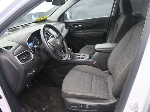 Used 2024 Chevrolet Equinox LT image 15