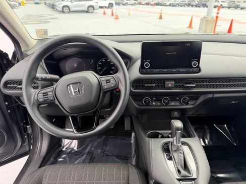Certified 2023 Honda HR-V LX image 16