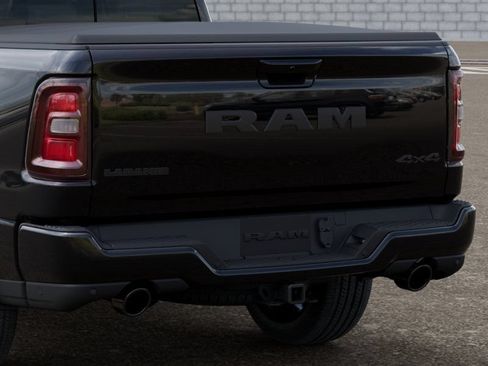 New 2026 RAM 1500 Laramie AWD/4WD image 13