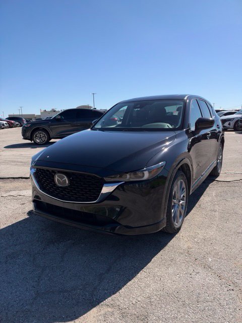 Used 2024 MAZDA CX-5 AWD 2.5 S w/ Premium Package image 2