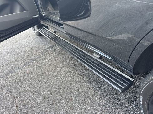 Used 2026 Cadillac Escalade Platinum Sport w/ LPO, ONYX Package image 8