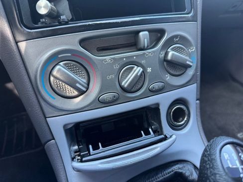 Used 2002 Toyota Celica GT-S FWD image 19