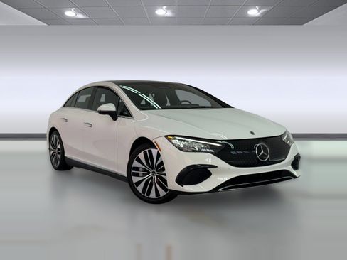 Used 2023 Mercedes-Benz EQE 350+ 4MATIC Sedan image 6