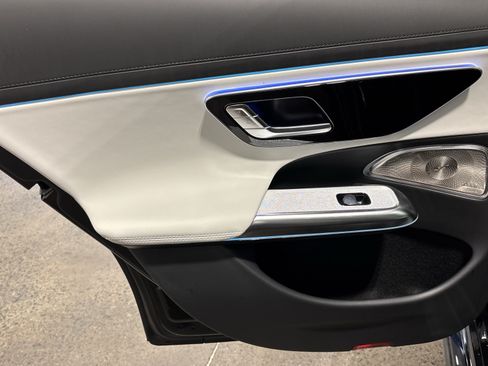New 2026 Mercedes-Benz E 53 AMG e 4MATIC Sedan image 23