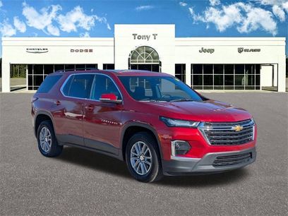 Used 2022 Chevrolet Traverse LT