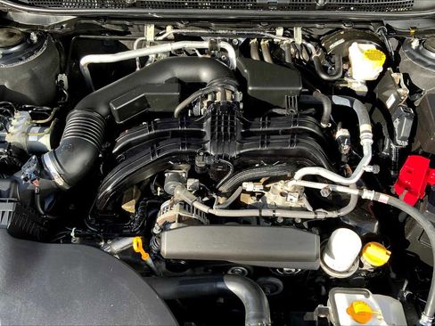 Used 2021 Subaru Legacy Limited image 29