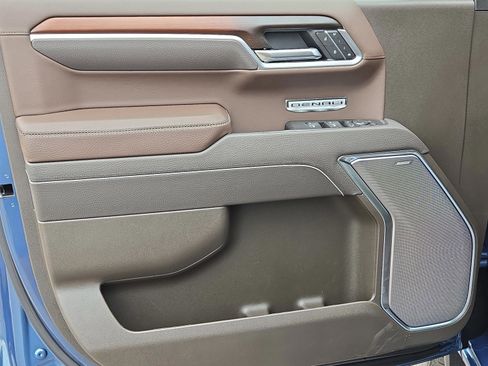 New 2026 GMC Sierra 1500 Denali w/ Denali Reserve Package image 13