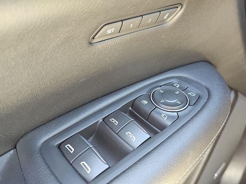 Used 2024 Cadillac XT5 Premium Luxury AWD/4WD image 19