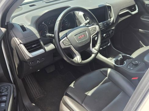Used 2023 GMC Terrain SLT FWD image 9