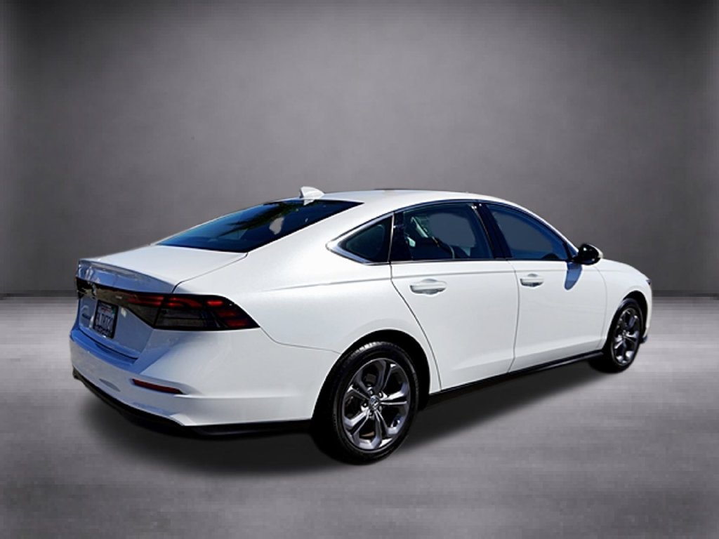 Used 2024 Honda Accord EX image 4