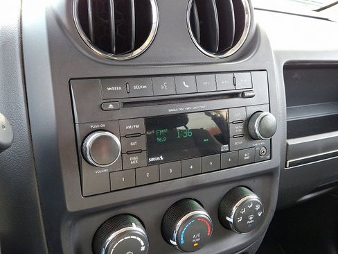 Used 2016 Jeep Patriot Sport w/ Power Value Group image 20