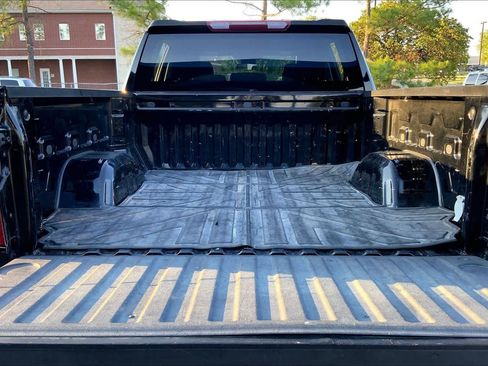 Used 2024 Chevrolet Silverado 1500 Custom AWD/4WD image 34