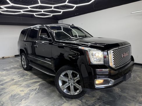 Used 2015 GMC Yukon Denali w/ Open Road Package AWD/4WD image 6