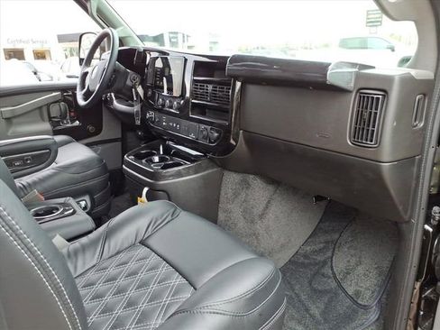 New 2026 GMC Savana 2500 w/ Driver Convenience Package image 20