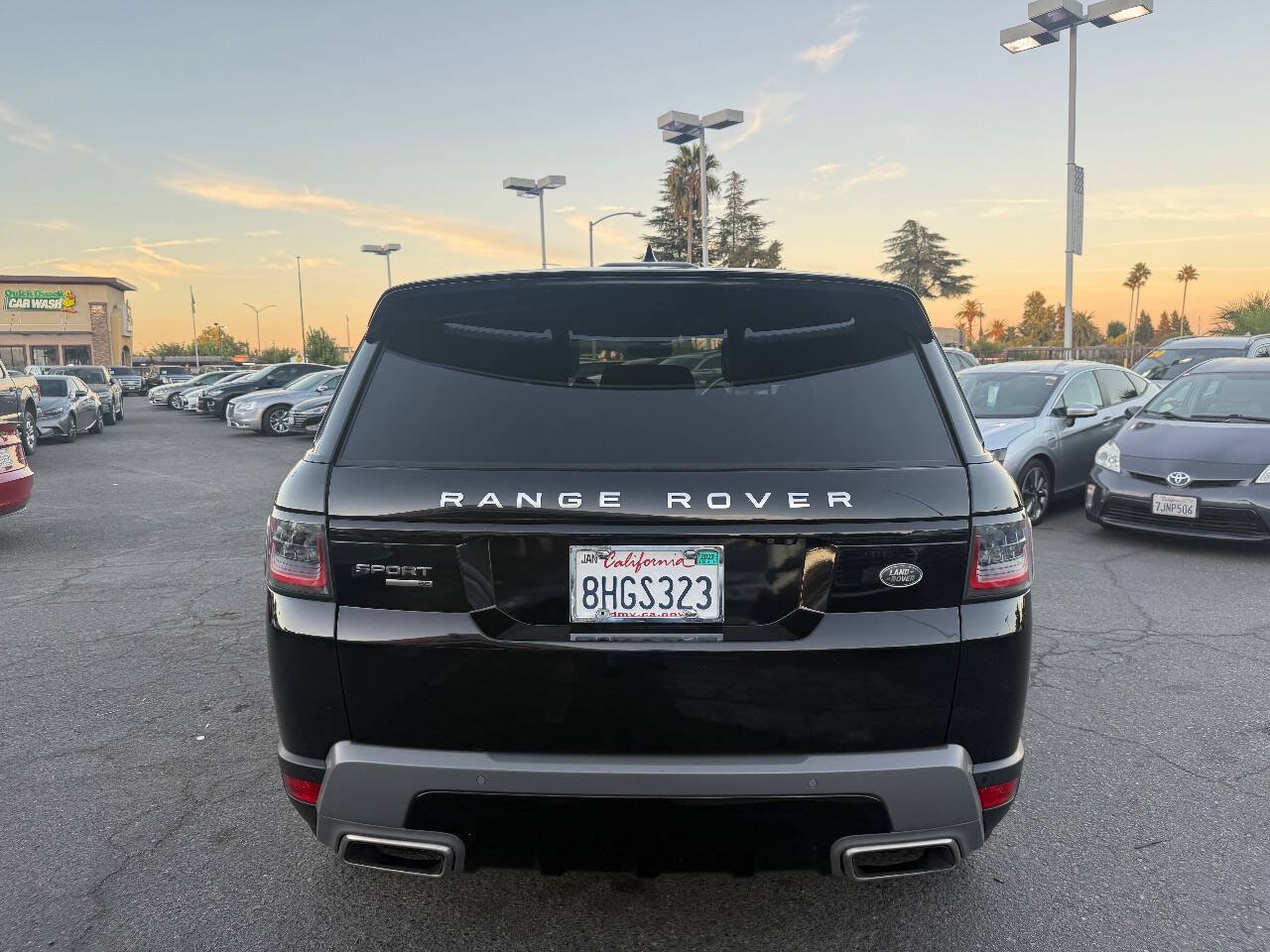Used 2019 Land Rover Range Rover Sport SE AWD/4WD image 7