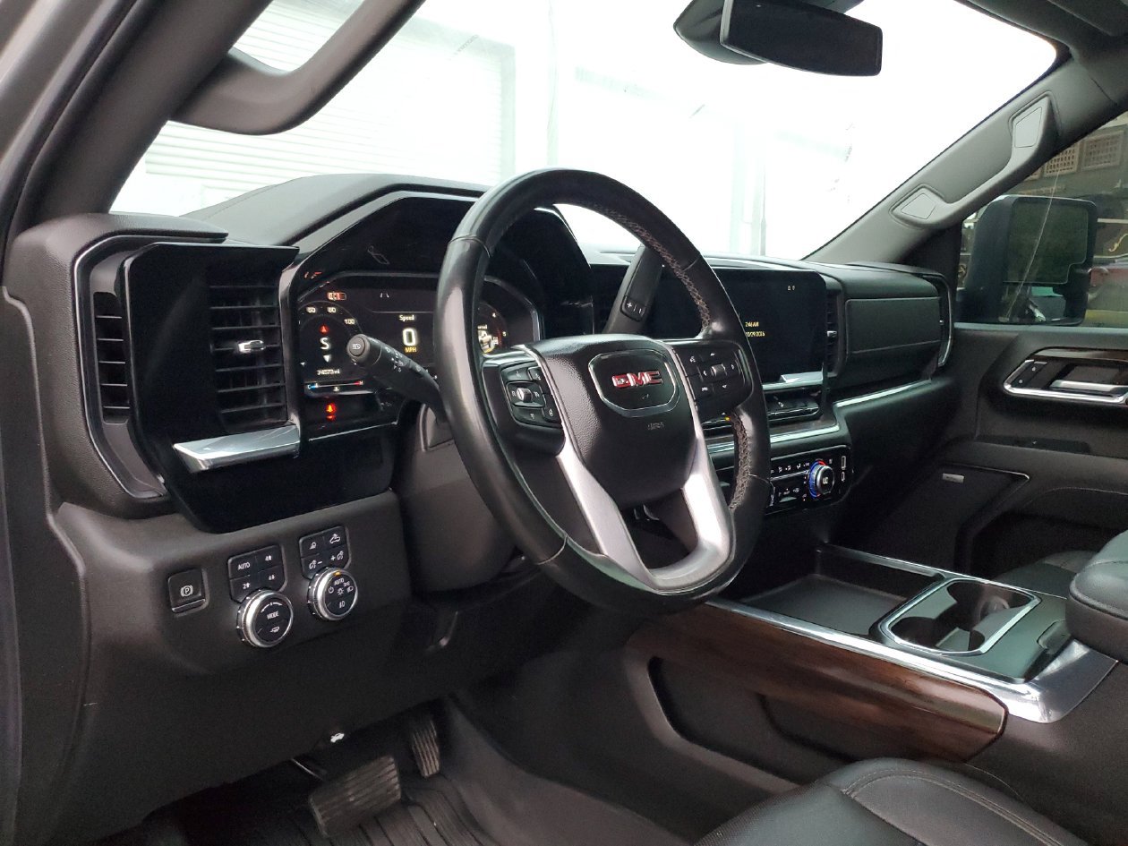 Used 2024 GMC Sierra 2500 SLT AWD/4WD image 21