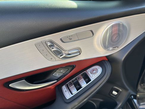 Used 2020 Mercedes-Benz GLC 300 4MATIC Coupe image 15