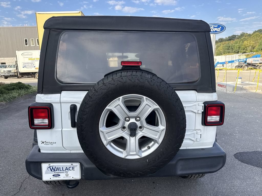 Used 2022 Jeep Wrangler Unlimited Sport AWD/4WD image 5
