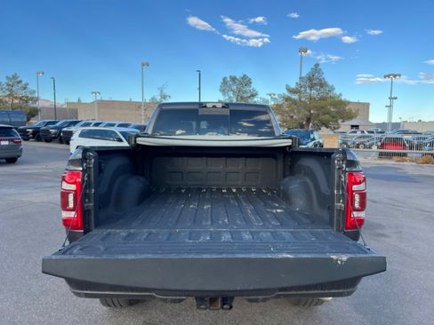 Used 2023 RAM 2500 Limited AWD/4WD image 16